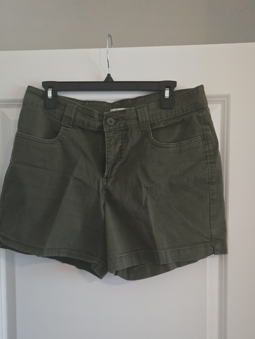 Lee Olive Green Women's Casual  Shorts Size 12
